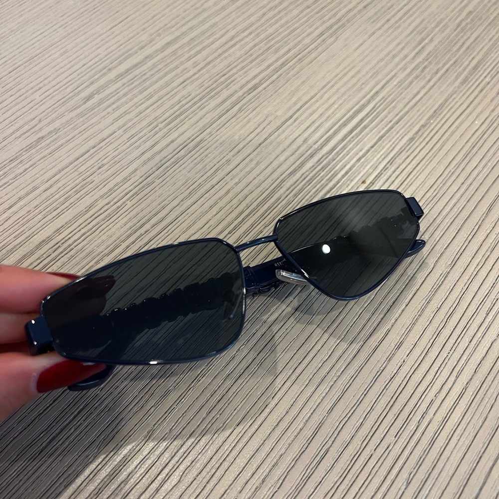 Balenciaga sunglasses - Picture 2 of 5